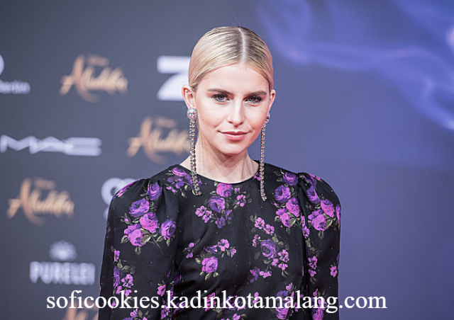 Karier Gemilang Selebgram Caro Daur